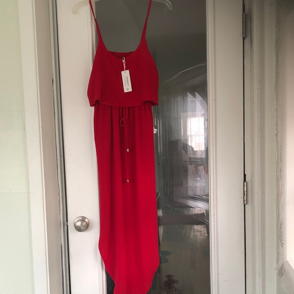 Elegant Red Sleeveless Dress  size medium by NERLEROLIAN